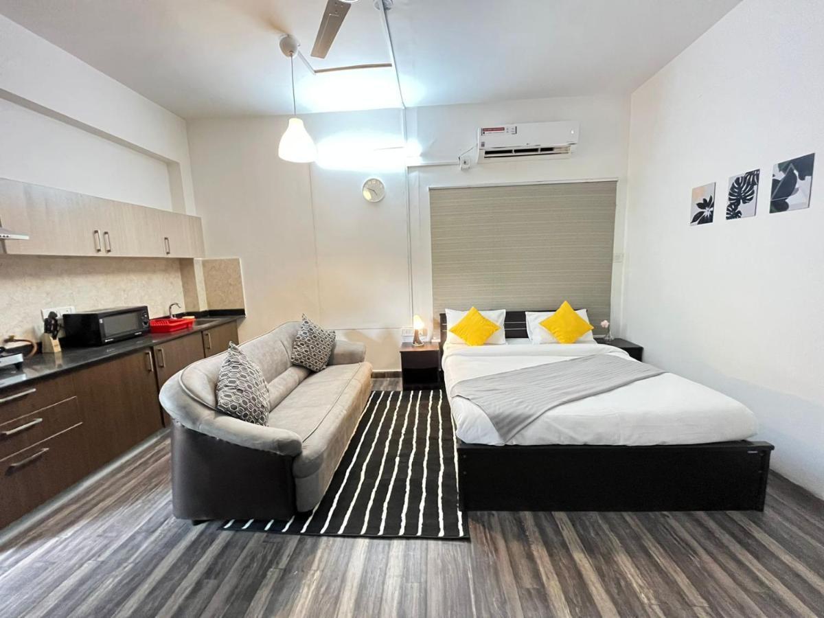 Bedchambers Serviced Apartments, Hajdarabad Zewnętrze zdjęcie