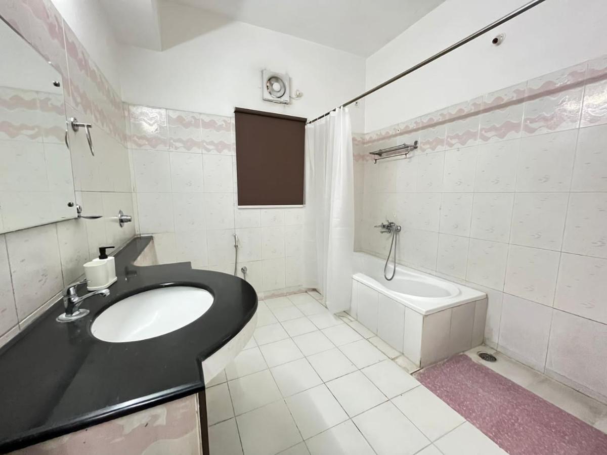 Bedchambers Serviced Apartments, Hajdarabad Zewnętrze zdjęcie