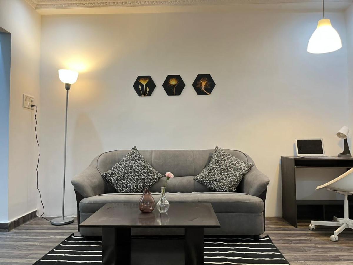Bedchambers Serviced Apartments, Hajdarabad Zewnętrze zdjęcie